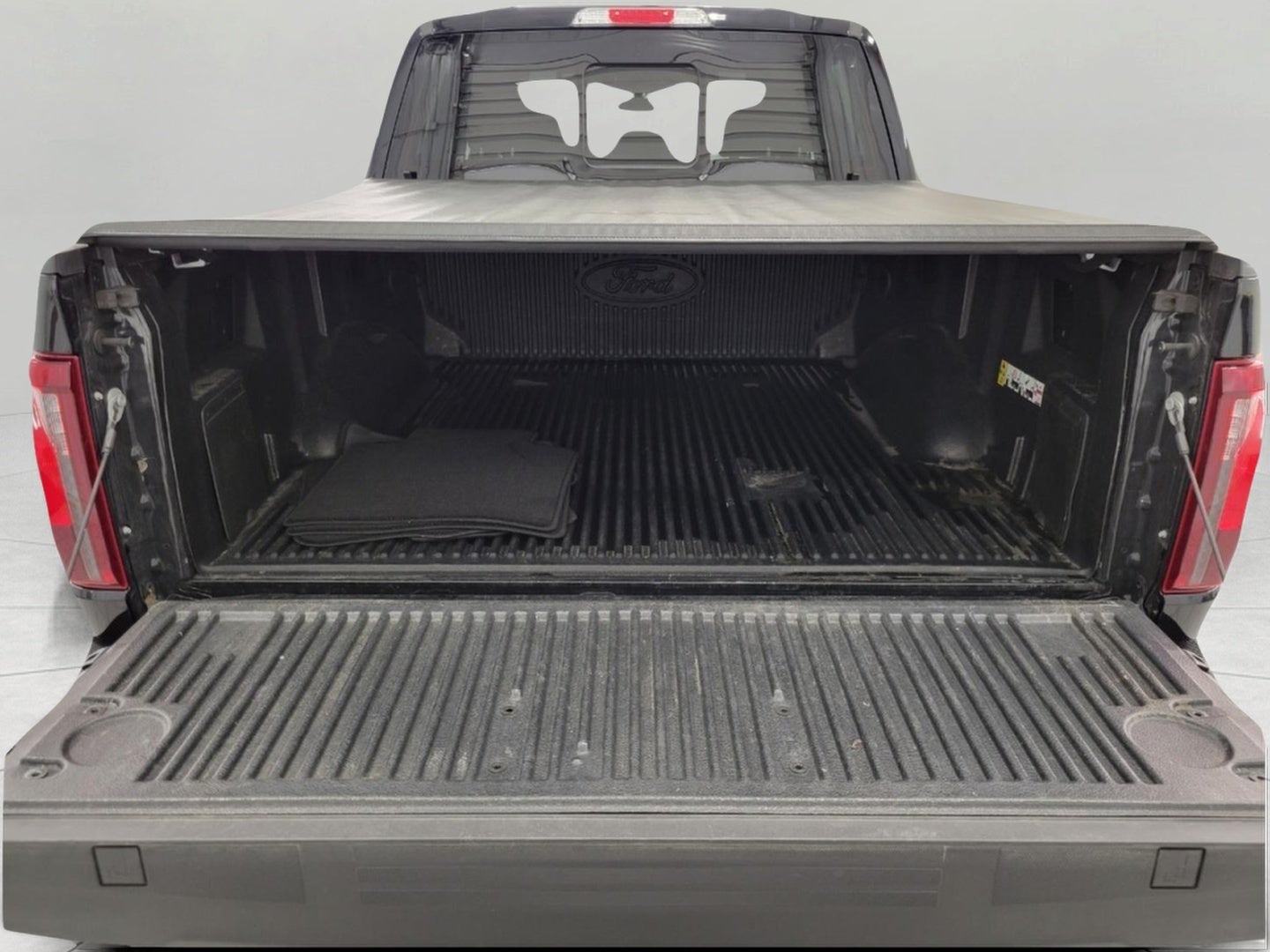 2024 Ford F-150 XLT 4WD SuperCrew 5.5' Box