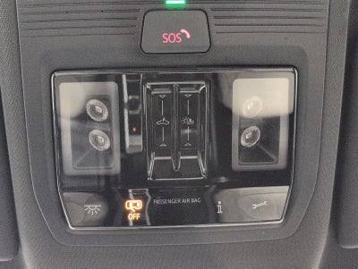 2025 Volkswagen Atlas Cross Sport 2.0T SEL Premium R-Line 4MOTION
