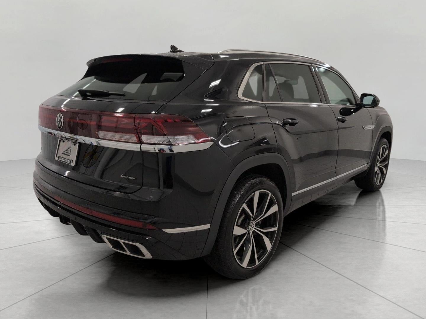 2025 Volkswagen Atlas Cross Sport 2.0T SEL Premium R-Line 4MOTION