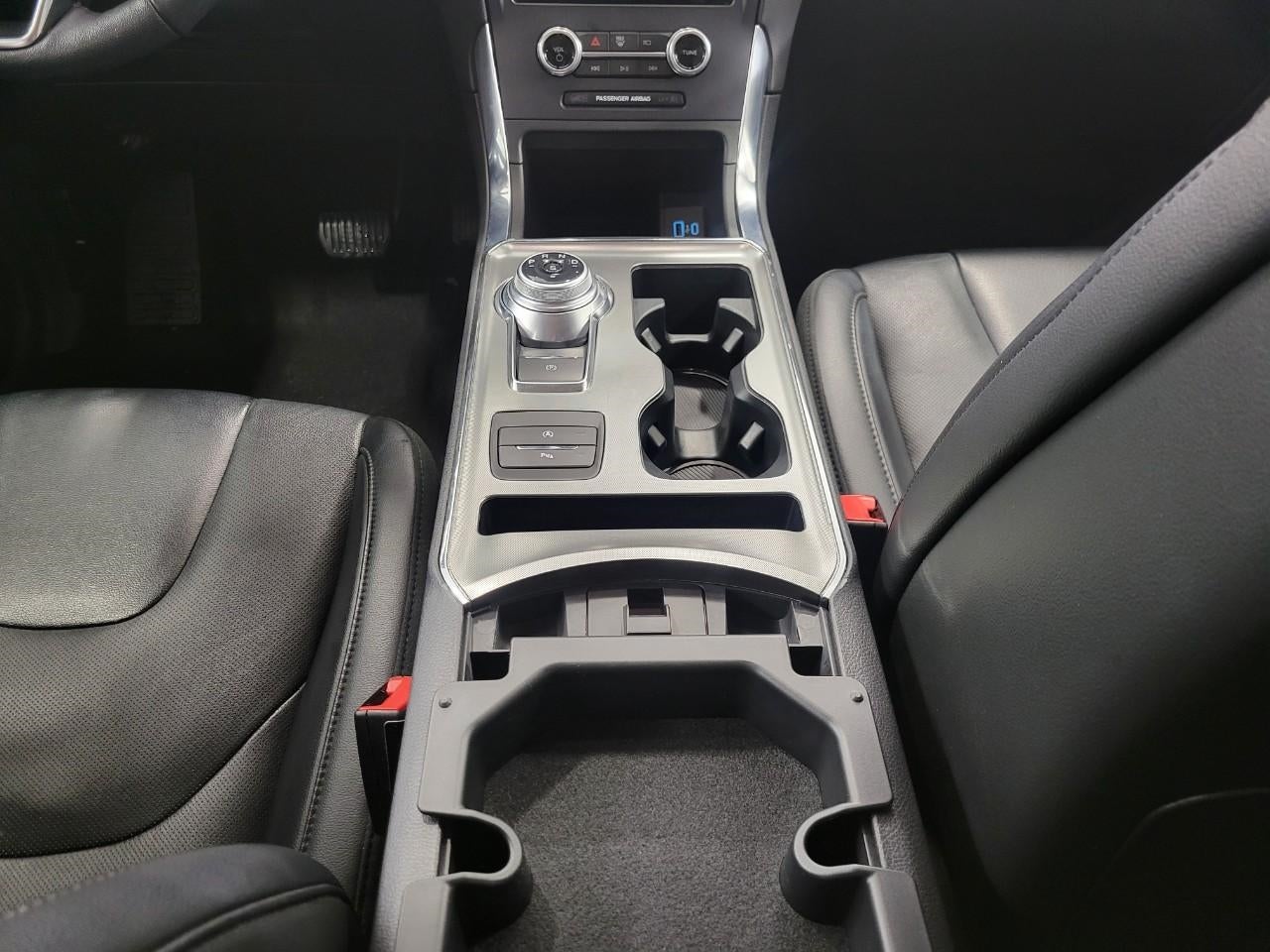 2022 Ford Edge Titanium AWD