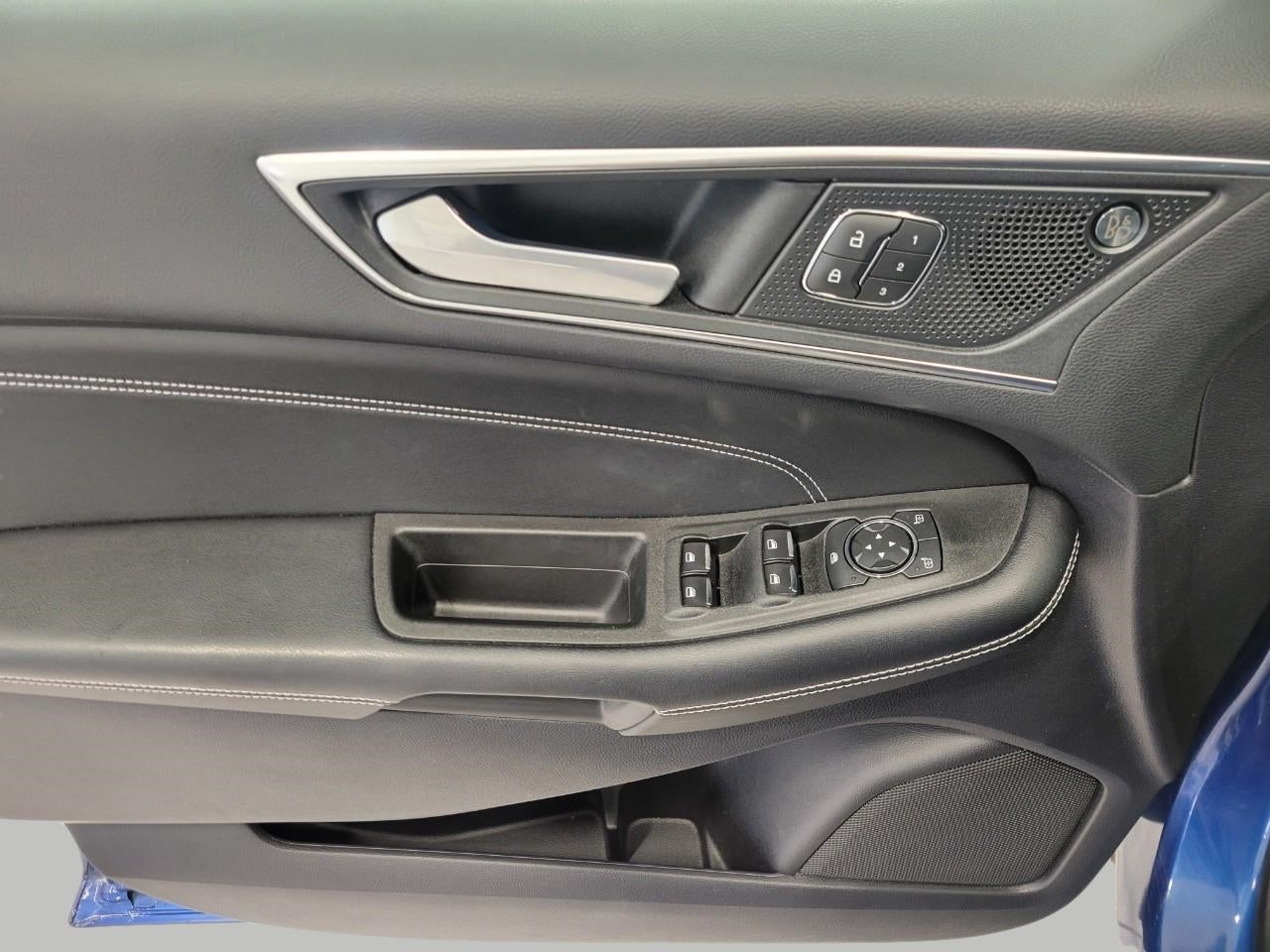 2022 Ford Edge Titanium AWD