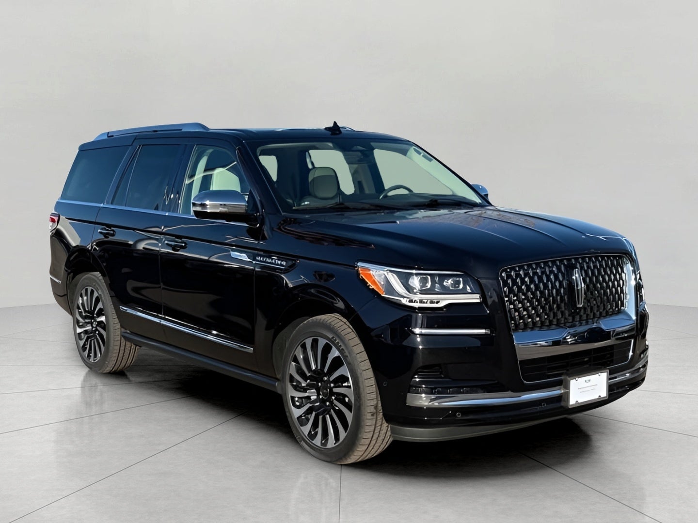 Certified Pre-Owned 2022 Lincoln Navigator for Sale in Wisconsin