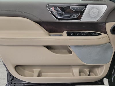 2024 Lincoln Navigator RESERVE 4X4 ** LUXURY PACKAGE ** MONOCHROMATIC PACKAGE **