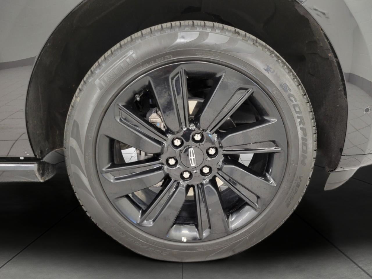 2024 Lincoln Navigator RESERVE 4X4 ** LUXURY PACKAGE ** MONOCHROMATIC PACKAGE **