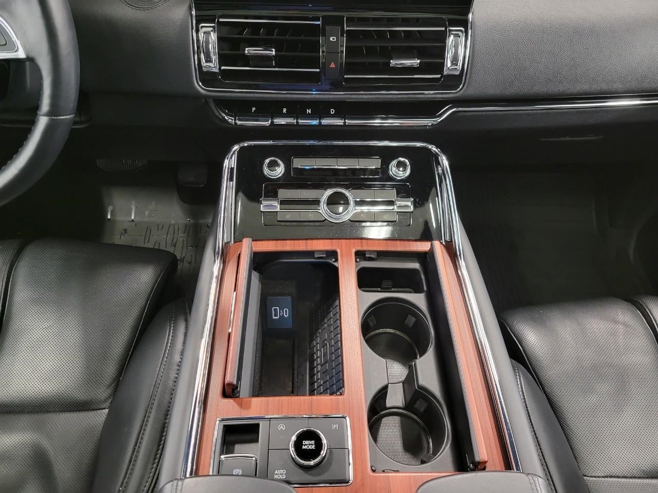 2024 Lincoln Navigator RESERVE 4X4 ** LUXERY PACKAGE ** MONOCHROMATIC PACKAGE ** PANROAMIC SUNROOF **