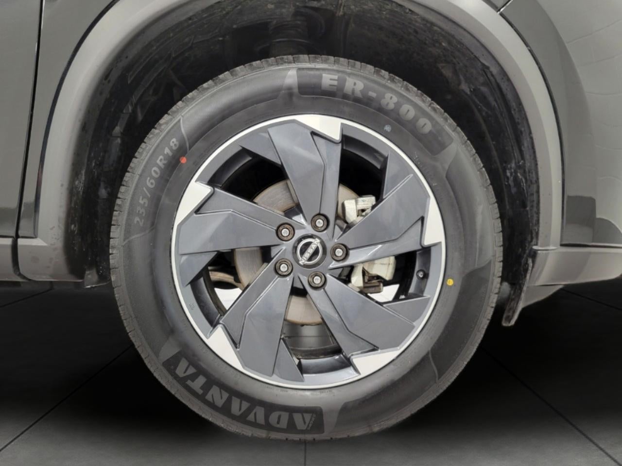 2025 Nissan Rogue AWD SV