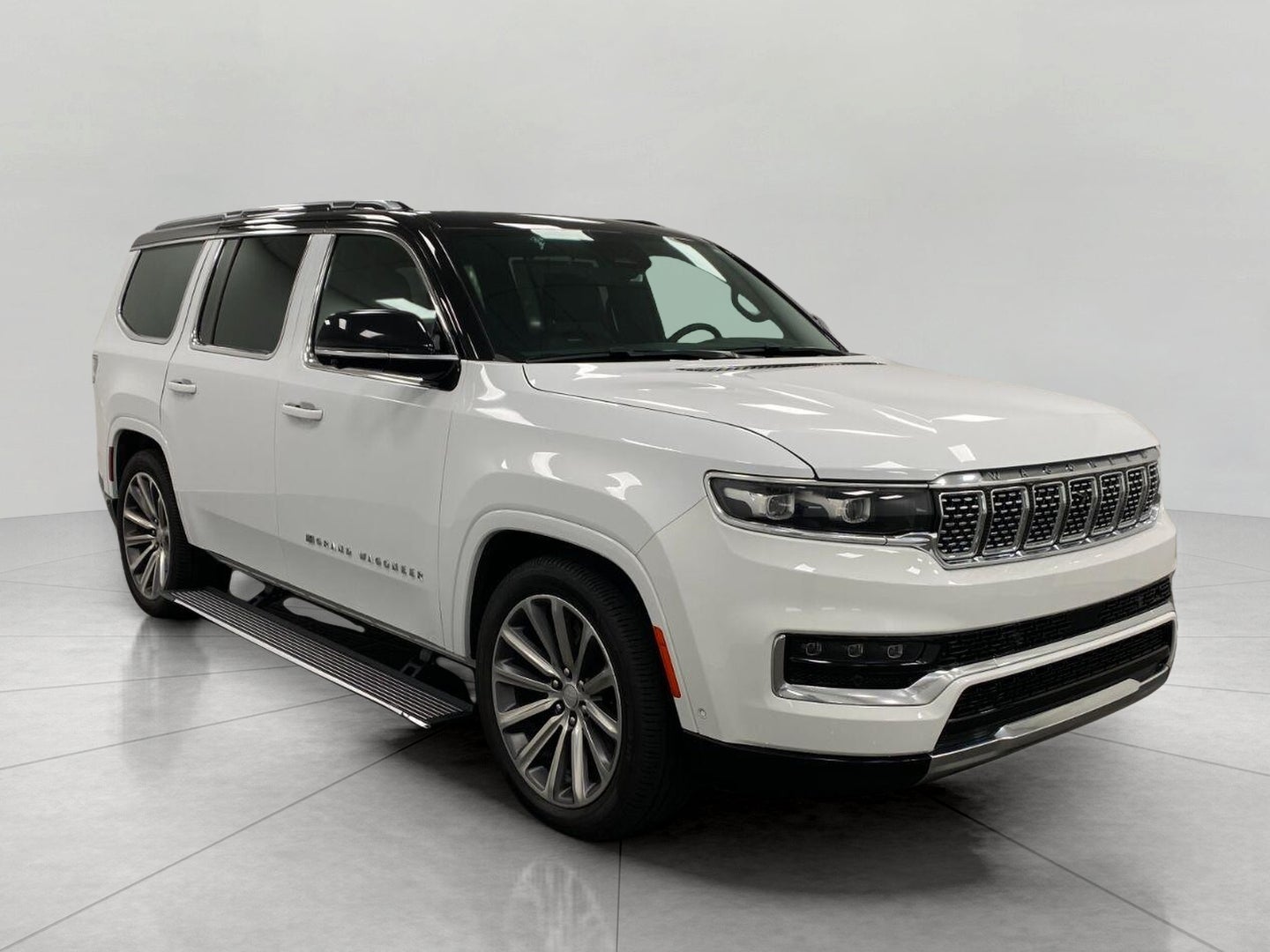 2023 Jeep Grand Wagoneer