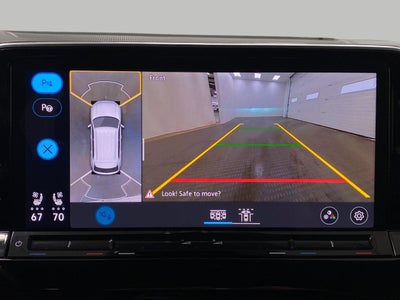 2024 Volkswagen Atlas Cross Sport 2.0T SEL Premium R-Line 4MOTION