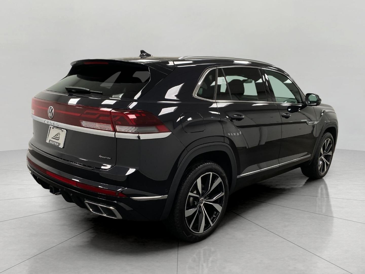 2024 Volkswagen Atlas Cross Sport 2.0T SEL Premium R-Line 4MOTION