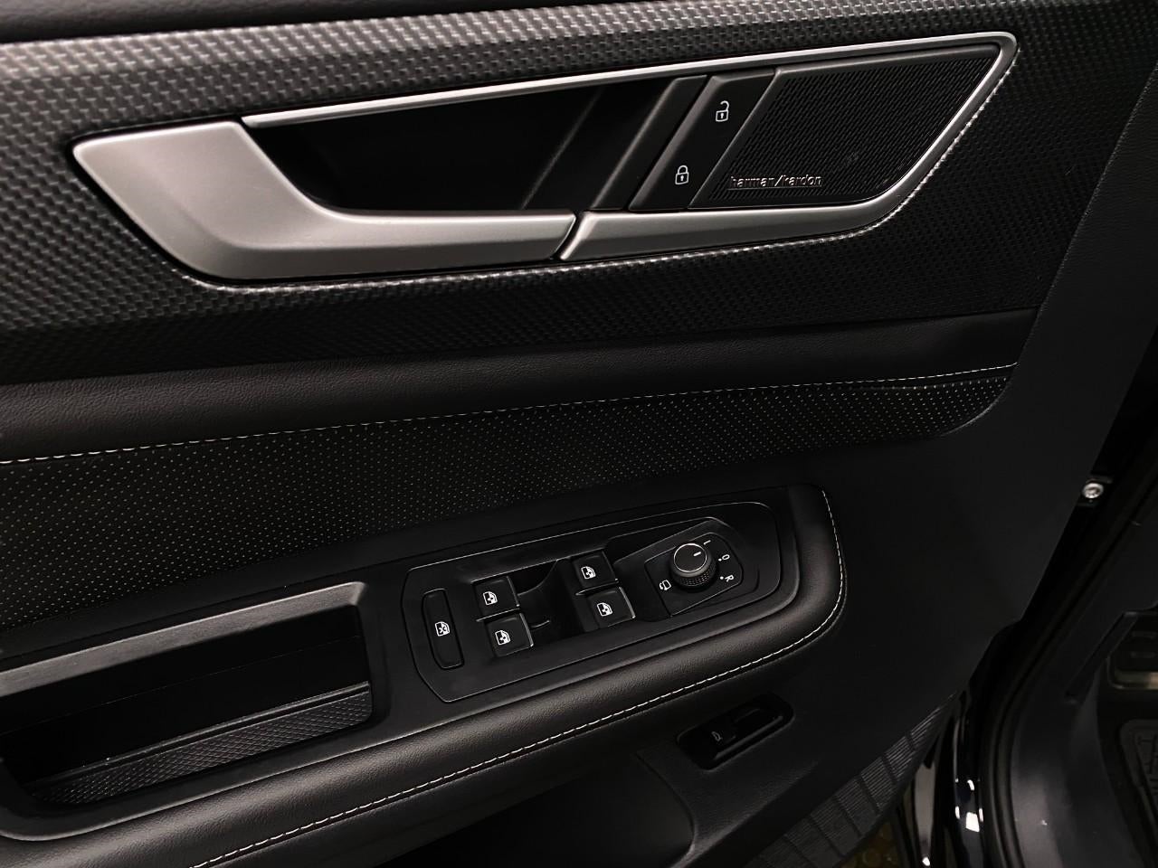 2024 Volkswagen Atlas Cross Sport 2.0T SEL Premium R-Line 4MOTION