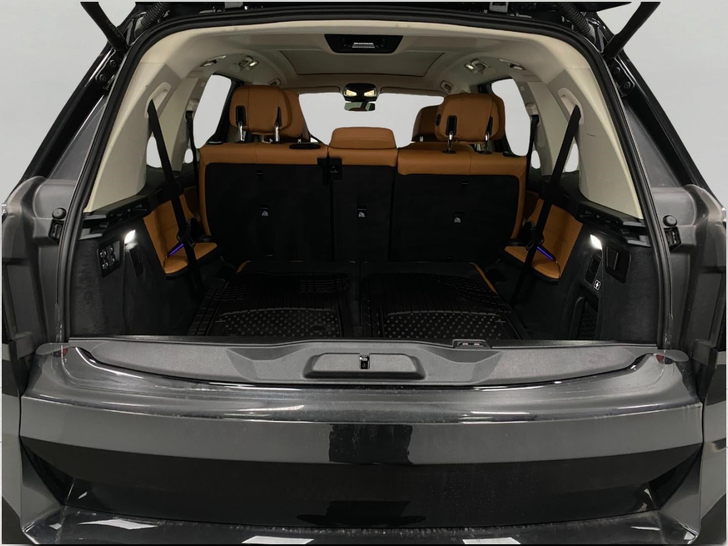 2023 BMW X7 xDrive40i Sports Activity Vehicle