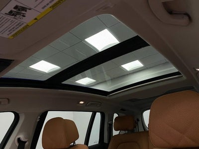 2023 BMW X7 xDrive40i Sports Activity Vehicle