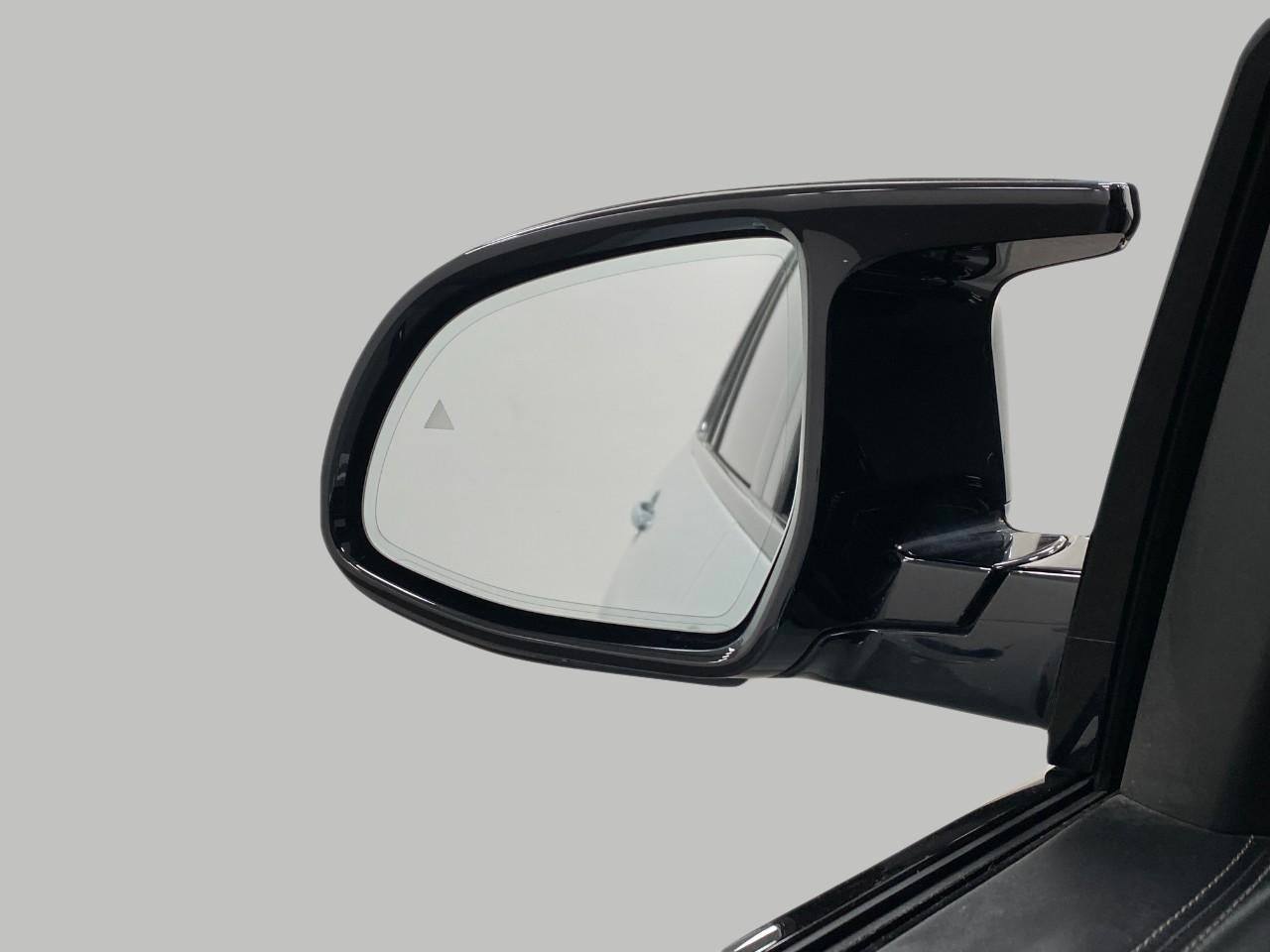 2023 BMW X7 M60i Sports Activity Vehicle