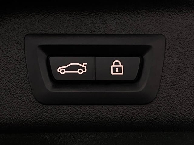 2023 BMW X7 M60i Sports Activity Vehicle