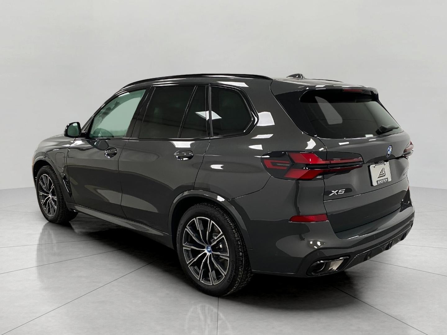 2025 BMW X5 xDrive50e Plug-In Hybrid