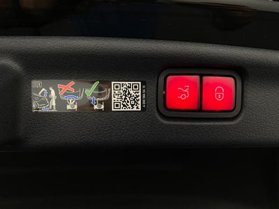 2025 Mercedes-Benz C-Class C 300 4MATIC® Sedan