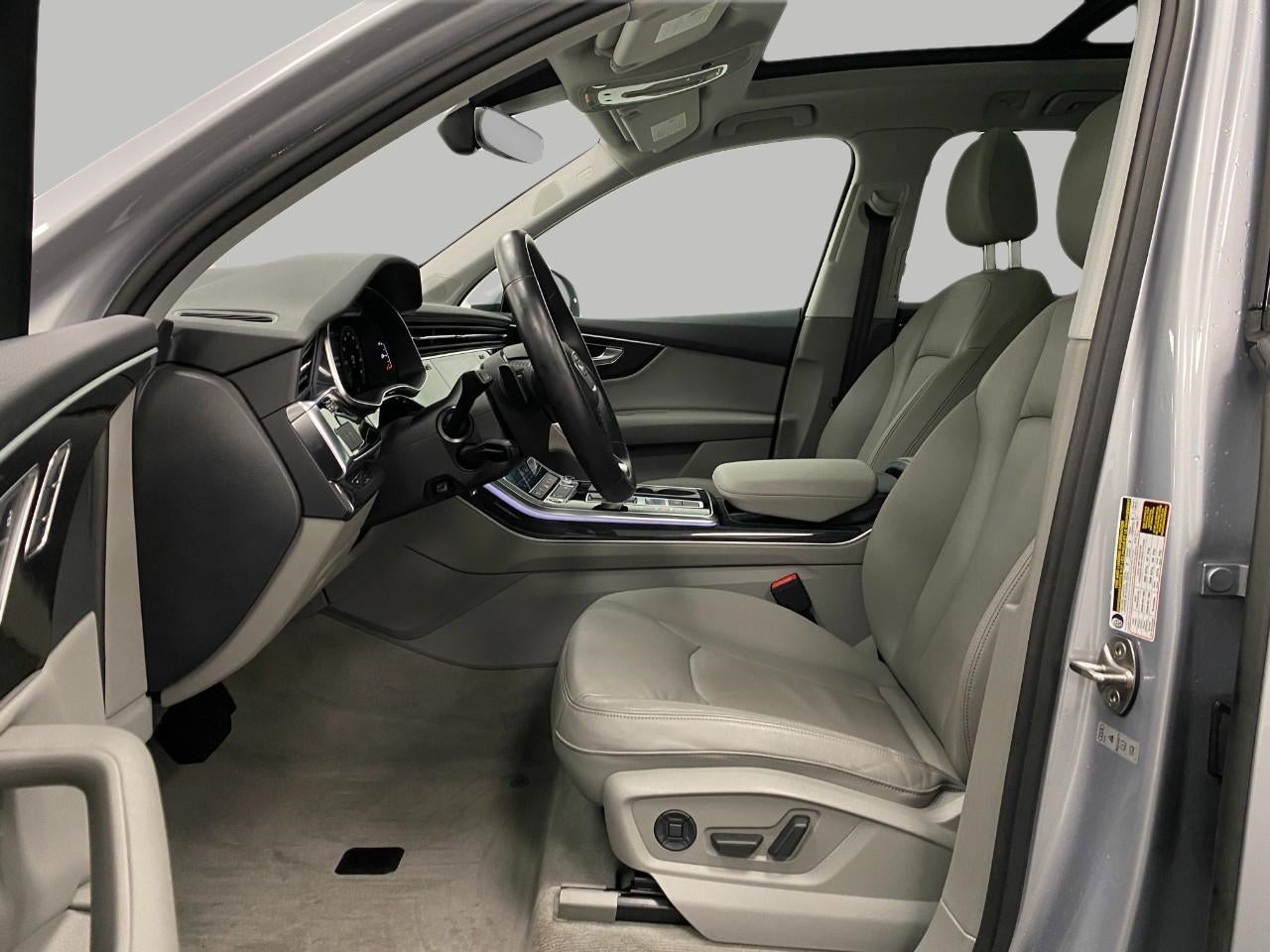 2022 Audi Q7 Premium Plus 55 TFSI quattro
