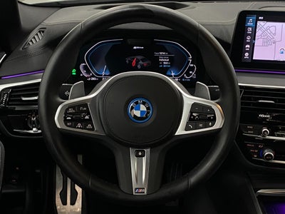 2023 BMW 530e 530e xDrive Plug-In Hybrid