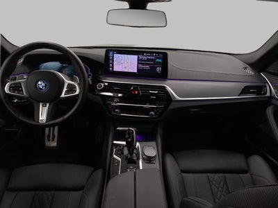 2023 BMW 530e 530e xDrive Plug-In Hybrid