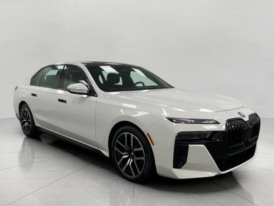2025 BMW 760i 760i xDrive Sedan