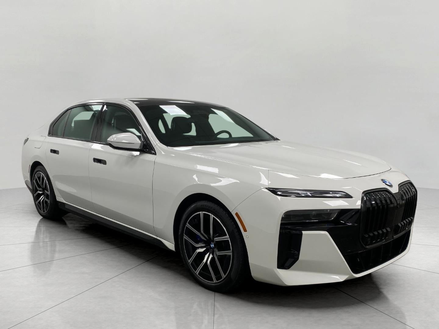 2025 BMW 760i 760i xDrive Sedan