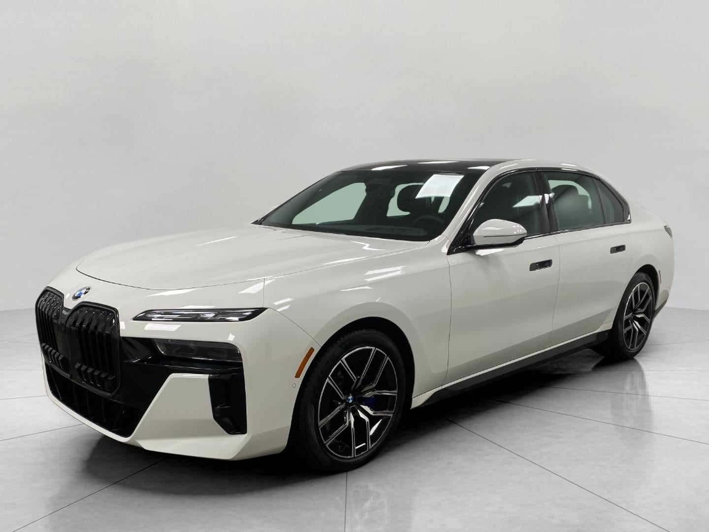 2025 BMW 760i 760i xDrive Sedan