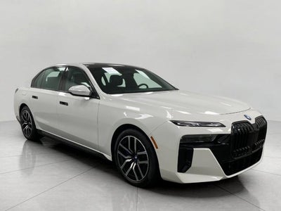2025 BMW 760i 760i xDrive Sedan