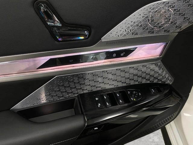 2025 BMW 760i 760i xDrive Sedan