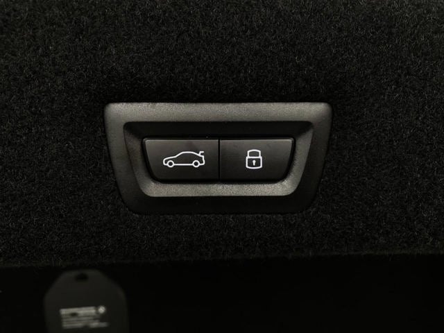 2025 BMW 760i 760i xDrive Sedan