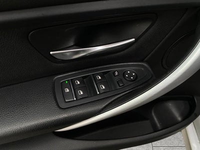 2017 BMW 320i xDrive 320i xDrive Sedan