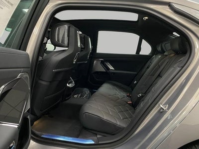 2024 BMW i7 xDrive60 Sedan