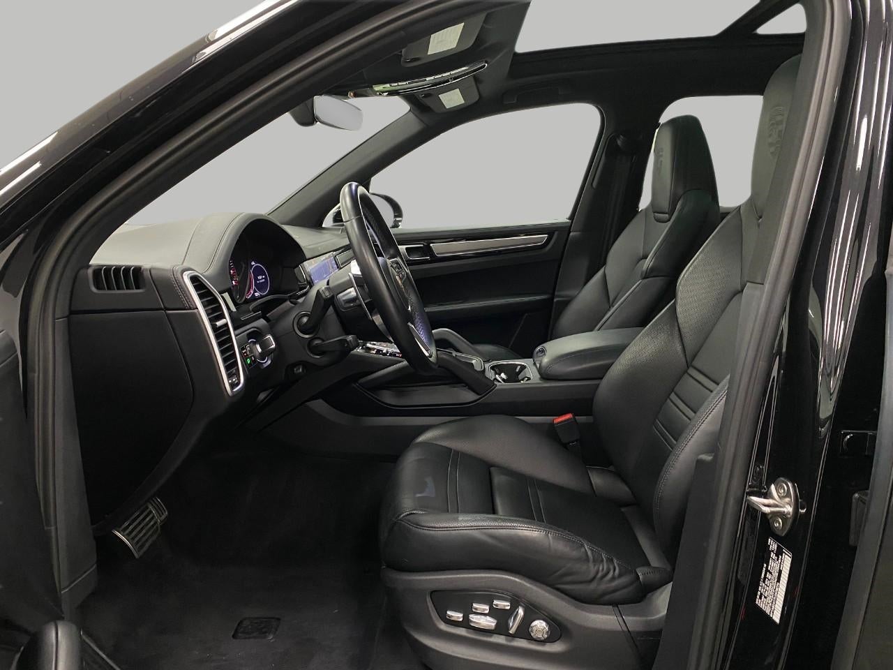 2020 Porsche Cayenne S