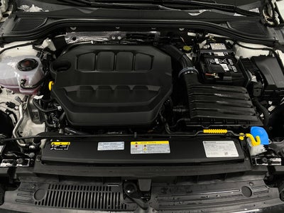 2024 Volkswagen Golf GTI 2.0T SE DSG