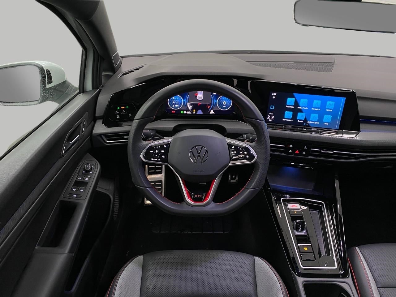 2024 Volkswagen Golf GTI 2.0T SE DSG