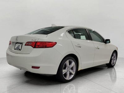 2014 Acura ILX 4dr Sdn 2.0L