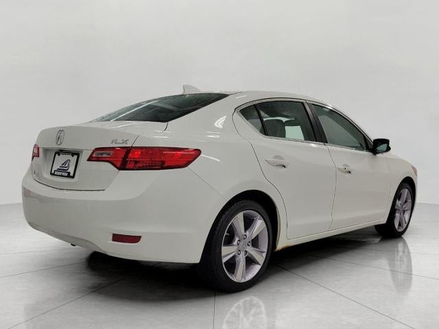 2014 Acura ILX 4dr Sdn 2.0L