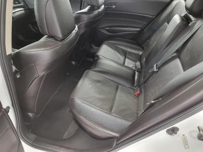 2014 Acura ILX 4dr Sdn 2.0L