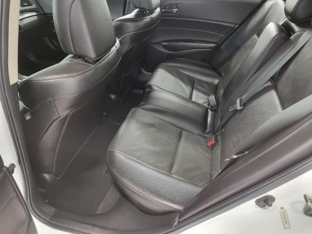 2014 Acura ILX 4dr Sdn 2.0L