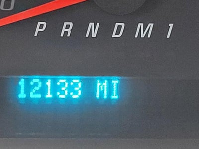 2025 Chevrolet Express Passenger 3500 1LT