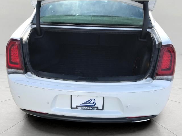 2016 Chrysler 300 300S