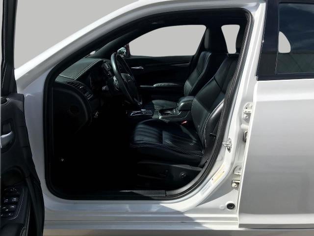 2016 Chrysler 300 300S