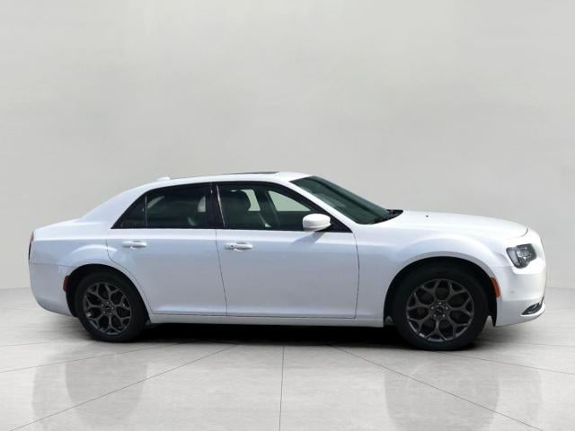 2016 Chrysler 300 300S