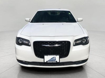 2016 Chrysler 300 300S