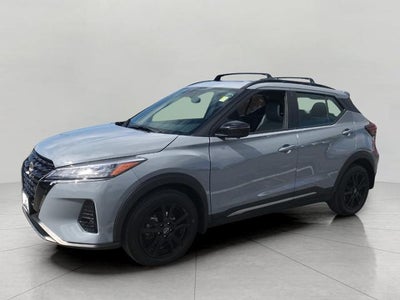 2024 Nissan Kicks SR Xtronic CVT