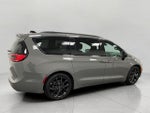 2025 Chrysler Pacifica Limited FWD
