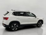 2023 Volkswagen Taos SE 4MOTION