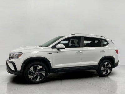 2023 Volkswagen Taos SE 4MOTION