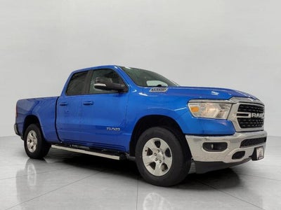 2022 RAM 1500 Big Horn 4x4 Quad Cab 6'4 Box