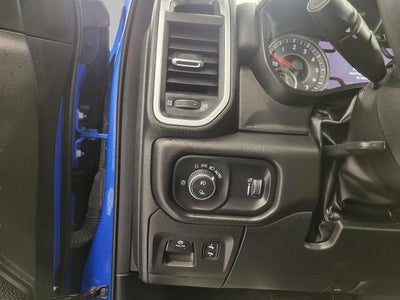 2022 RAM 1500 Big Horn 4x4 Quad Cab 6'4 Box