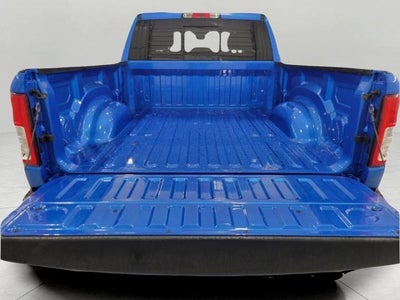 2022 RAM 1500 Big Horn 4x4 Quad Cab 6'4 Box